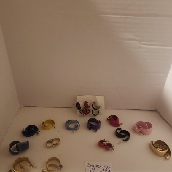 16 Pierced Wide Hoop Earrings Bag #2 - Picture 1 of 7